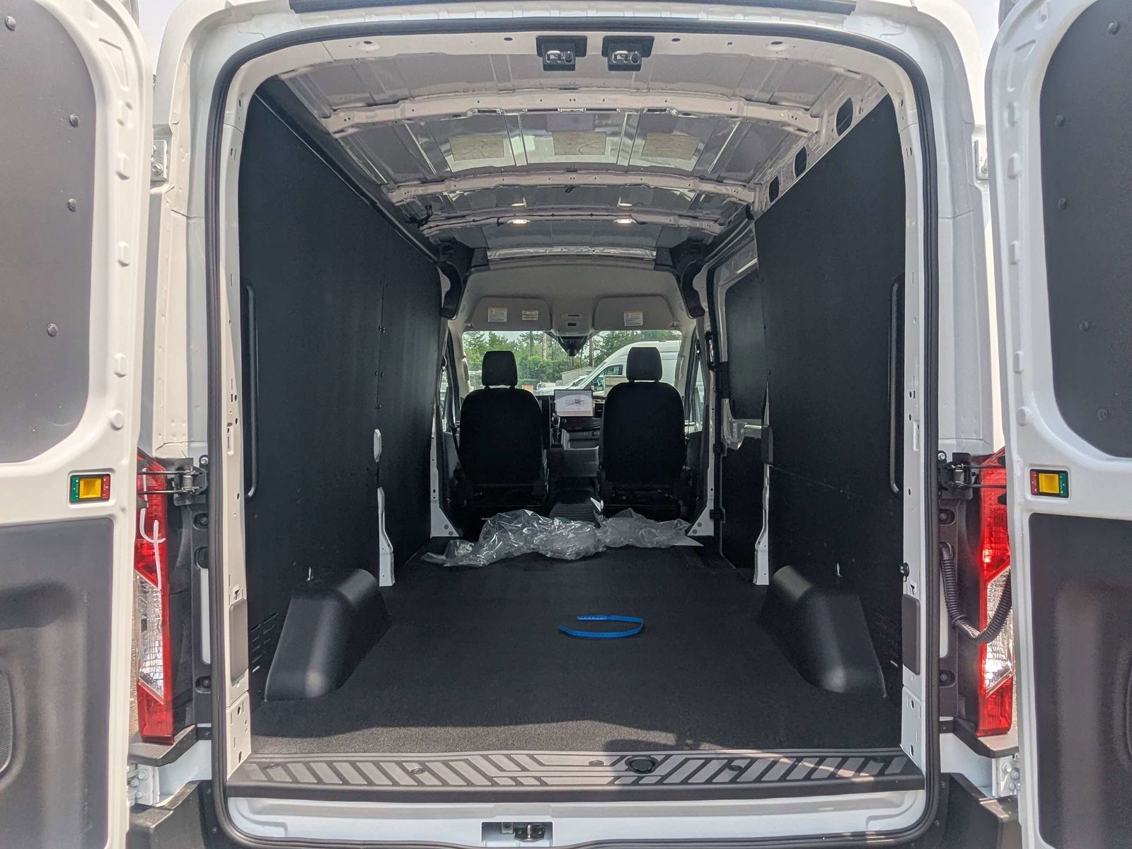 New 2026 Ford Transit 250 - photo 2