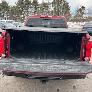 Used 2023 Chevrolet Colorado - photo 1