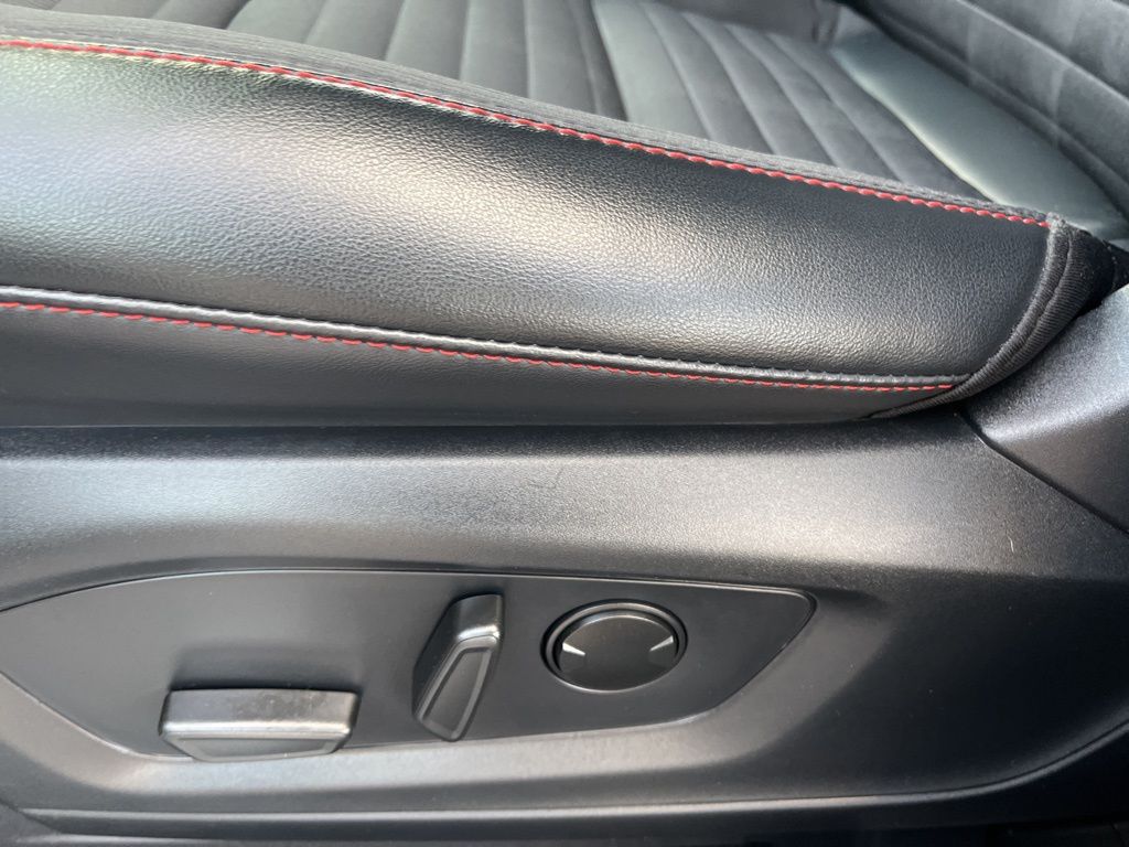 Used 2025 Ford Explorer - photo 26