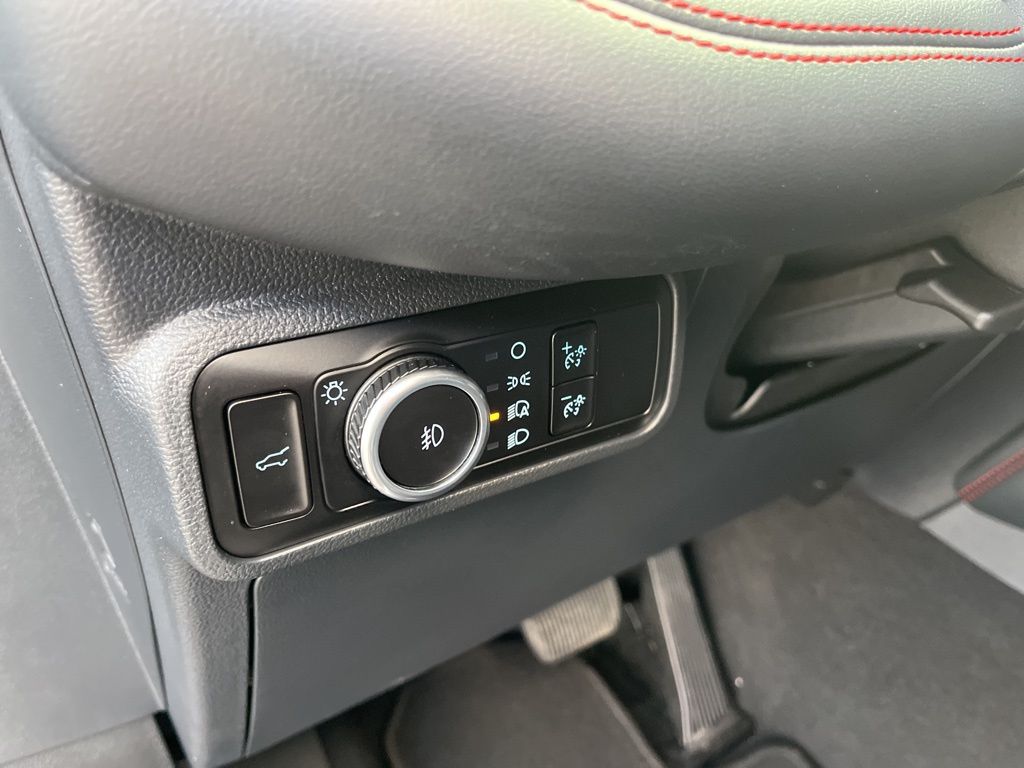 Used 2025 Ford Explorer - photo 27