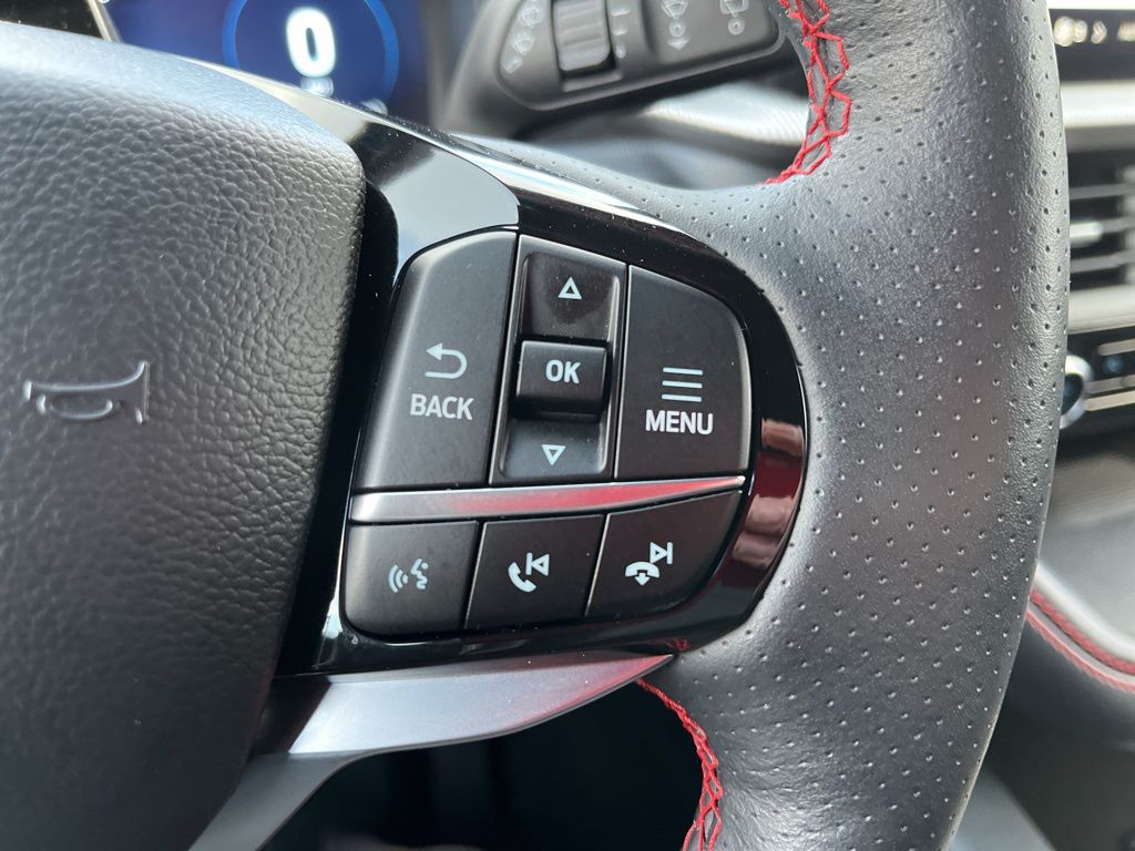 Used 2025 Ford Explorer - photo 30