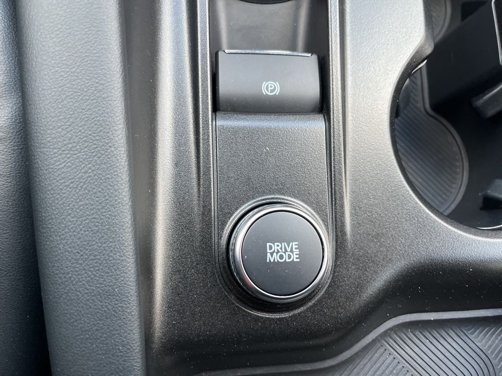 Used 2025 Ford Explorer - photo 42