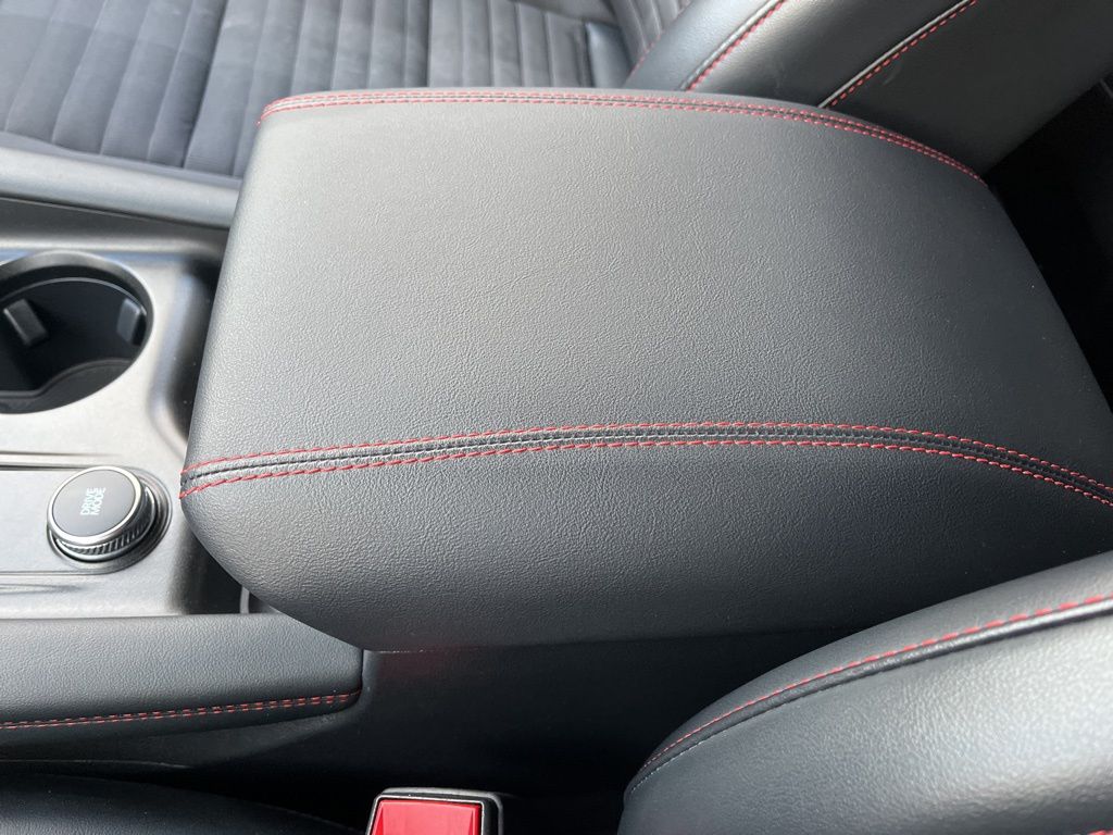 Used 2025 Ford Explorer - photo 44