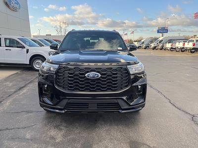 Used 2025 Ford Explorer - photo 1