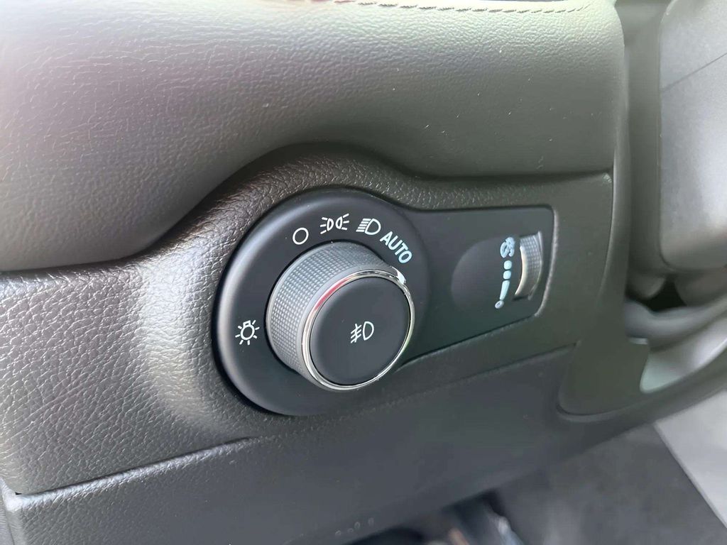 Used 2022 Dodge Durango - photo 19