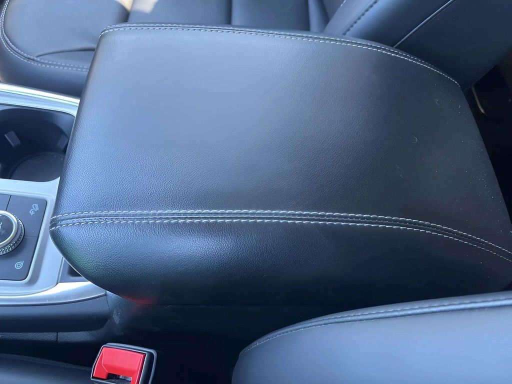 Used 2023 Ford Explorer - photo 35