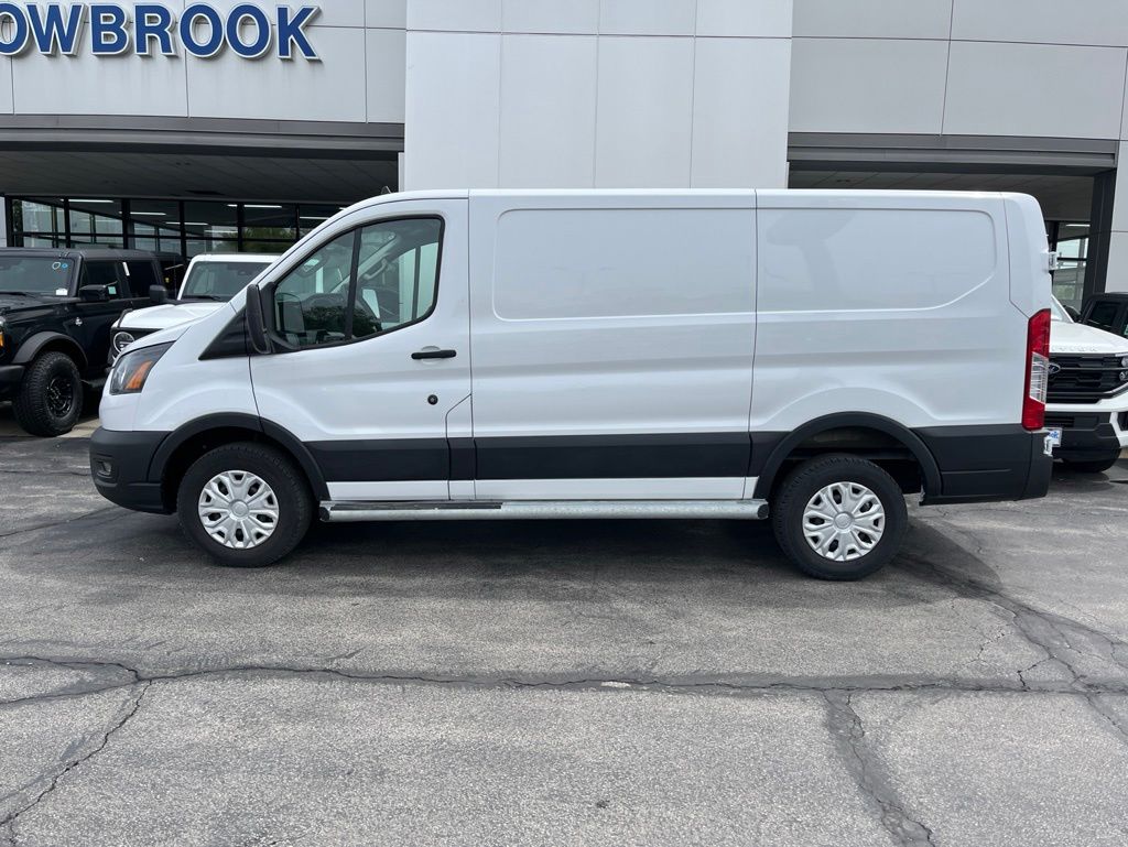 Used 2024 Ford Transit 250 - photo 5