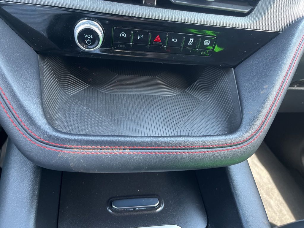Used 2025 Ford Explorer - photo 34