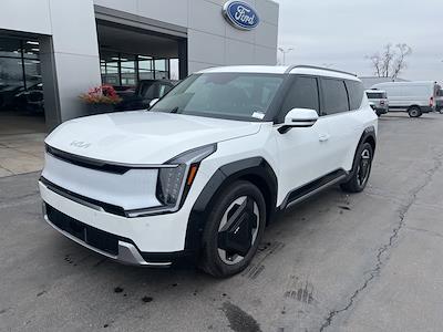 Used 2024 Kia EV9 - photo 1