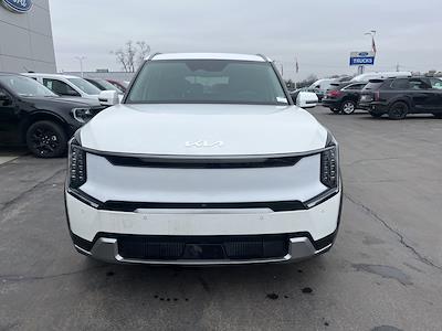 Used 2024 Kia EV9 - photo 1