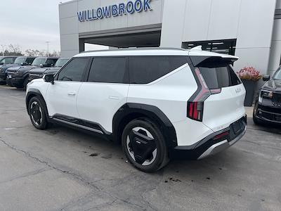 Used 2024 Kia EV9 - photo 1