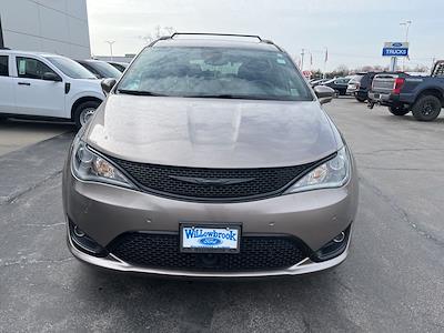 Used 2018 Chrysler Pacifica - photo 1