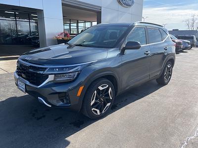 Used 2024 Kia Seltos - photo 1