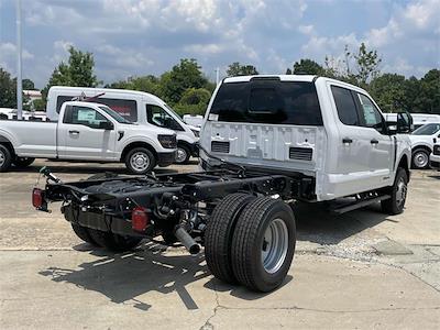 New 2025 Ford F-350 XL Crew Cab 4WD Cab Chassis for sale #ED14817 - photo 2