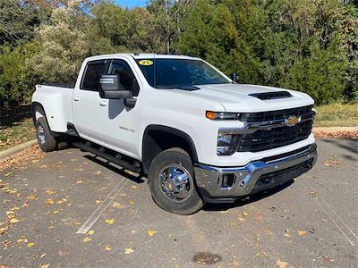 2025 Chevrolet Silverado 3500 Crew Cab 4WD Pickup for sale #ED51340A - photo 1