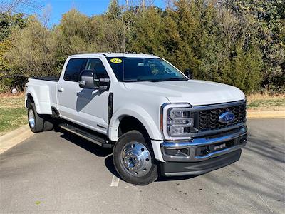 Used 2026 Ford F-450 Lariat Crew Cab for sale #ED69495A - photo 1