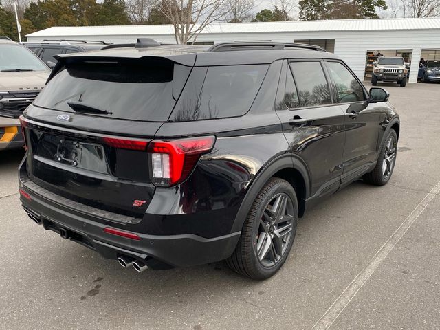 New 2026 Ford Explorer - photo 2