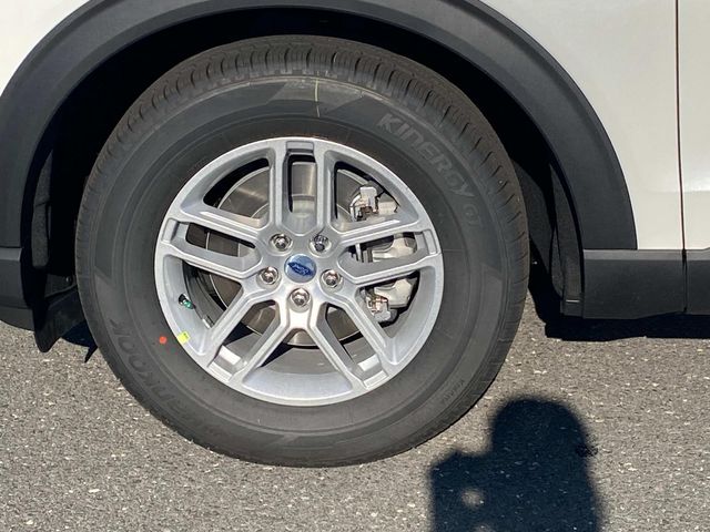 New 2025 Ford Explorer - photo 8