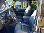 2022 Jeep Gladiator Crew Cab 4WD Pickup for sale #LB50691A - photo 11
