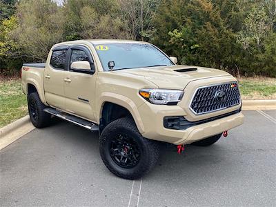 Used 2018 Toyota Tacoma - photo 1