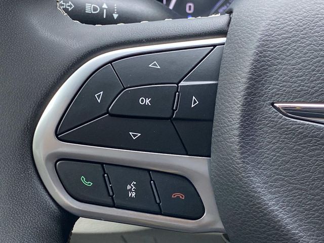 Used 2024 Chrysler Pacifica - photo 23