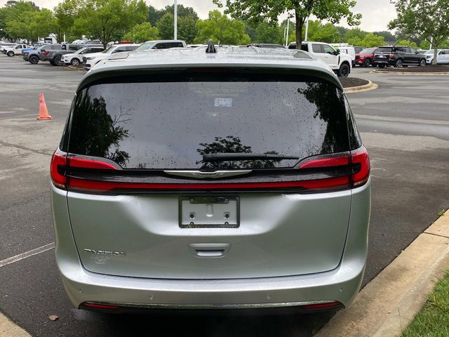 Used 2024 Chrysler Pacifica - photo 35