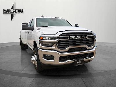 New 2026 Ram 3500 Lone Star Crew Cab 4x4 DRW Pickup for sale #TG151022 - photo 1