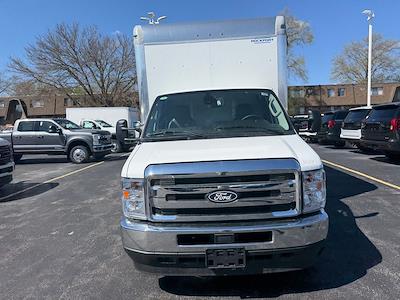 New 2027 Ford E-450 - photo 2