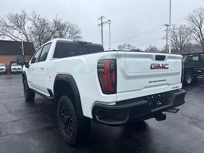 Used 2025 GMC Sierra 2500 - photo 1