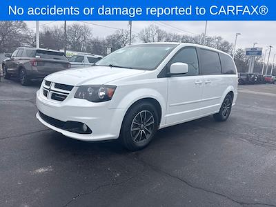 Used 2017 Dodge Grand Caravan GT Minivan for sale #UT15185A - photo 1