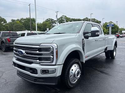 2025 Ford F-450 Crew Cab DRW 4x4 Pickup for sale #UT15192 - photo 1