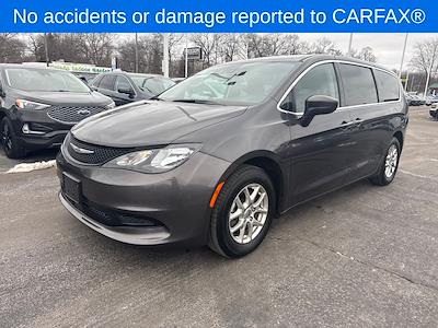 Used 2023 Chrysler Voyager - photo 1