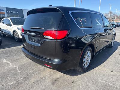 Used 2023 Chrysler Voyager - photo 1