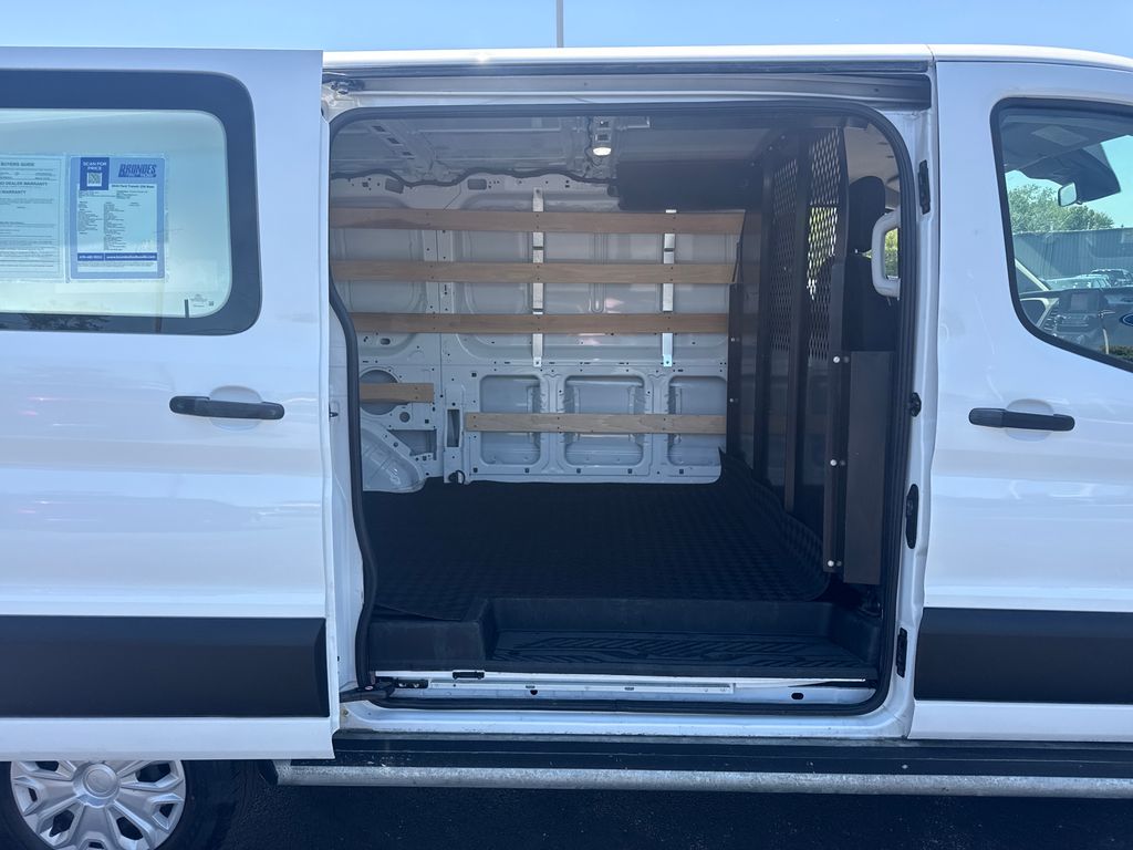 Used 2024 Ford Transit 250 - photo 18