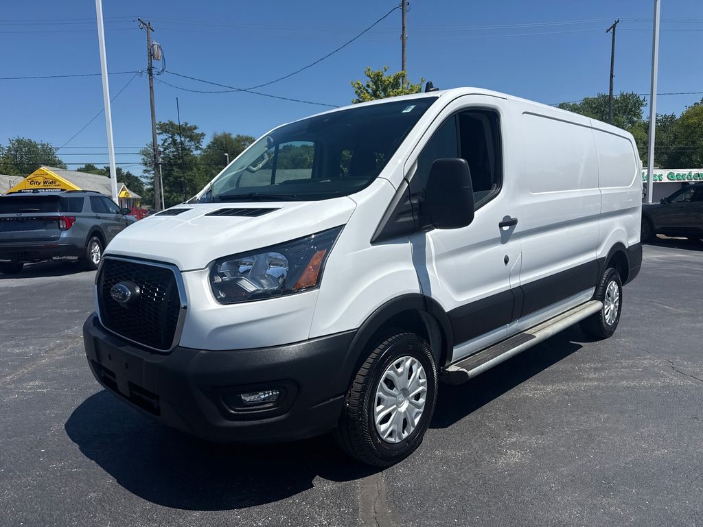 Used 2024 Ford Transit 250 - photo 2