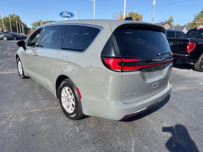 2025 Chrysler Pacifica FWD Minivan for sale #UT16601 - photo 2