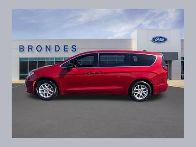 2025 Chrysler Pacifica FWD Minivan for sale #UT16604 - photo 1