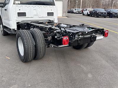 New 2025 Ford F-350 XL Regular Cab 4WD Cab Chassis for sale #SEC56606CT - photo 2