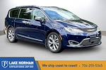 2018 Chrysler Pacifica FWD Minivan for sale #164577Z - photo 1