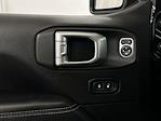 2020 Jeep Gladiator Crew Cab 4x4 Pickup for sale #2LN1552A - photo 24