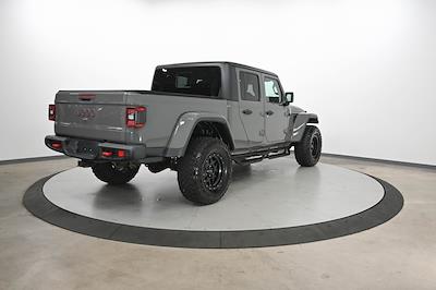2020 Jeep Gladiator Crew Cab 4x4 Pickup for sale #2LN2068 - photo 2