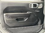2020 Jeep Gladiator Crew Cab 4x4 Pickup for sale #2LN2068 - photo 28