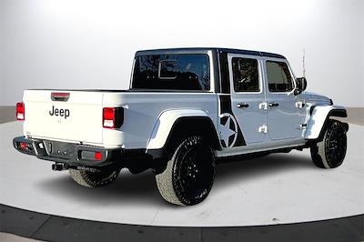 2022 Jeep Gladiator Crew Cab 4WD Pickup for sale #2LN2431 - photo 2