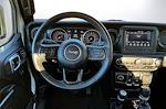 2022 Jeep Gladiator Crew Cab 4WD Pickup for sale #2LN2431 - photo 10