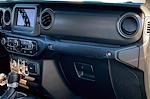 2023 Jeep Gladiator Crew Cab 4WD Pickup for sale #2LN2518A - photo 19