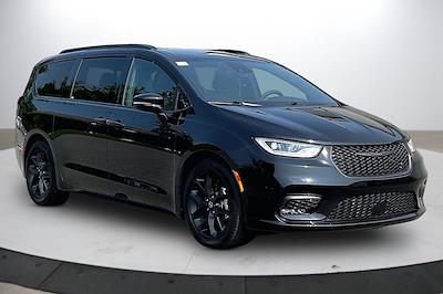 2025 Chrysler Pacifica FWD Minivan for sale #2LN3542 - photo 2