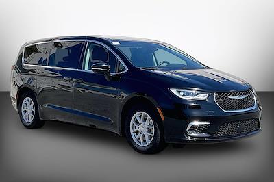 2024 Chrysler Pacifica FWD Minivan for sale #2LN3657 - photo 1