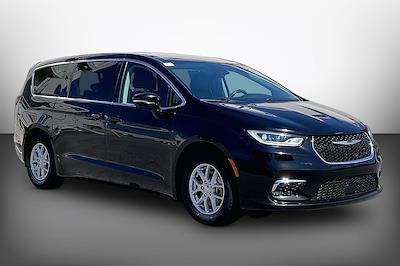 2024 Chrysler Pacifica FWD Minivan for sale #2LN3657 - photo 2