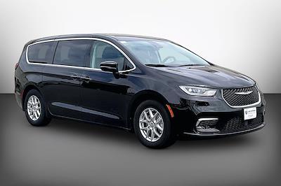 2024 Chrysler Pacifica FWD Minivan for sale #2LN3696 - photo 1