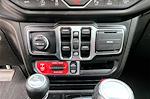 2020 Jeep Gladiator Crew Cab 4WD Pickup for sale #361268A - photo 17